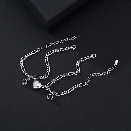 Alvae Eternal Bond Projection Bracelets
